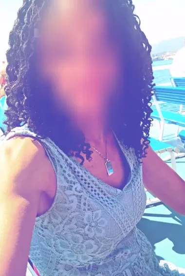 Andrea, 34