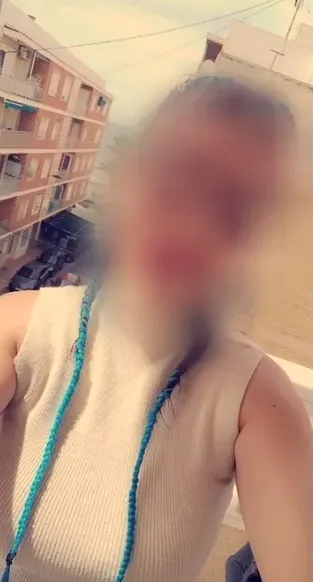 Anja, 32