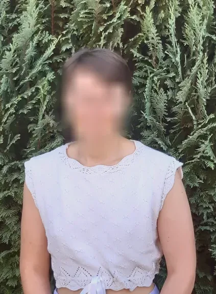 Anna, 27