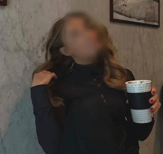 Denise, 28