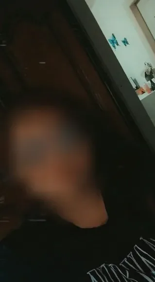Helena, 25