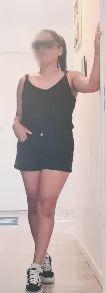 Leonie, 38