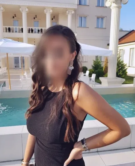 Linda, 29