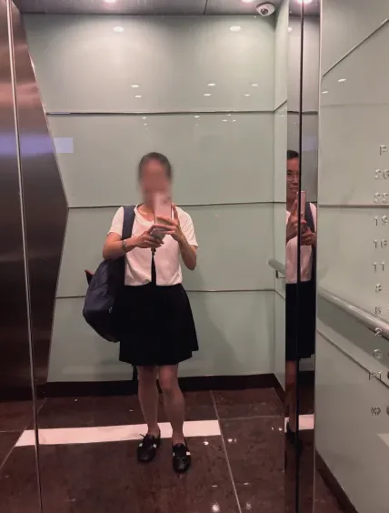 Nora, 39