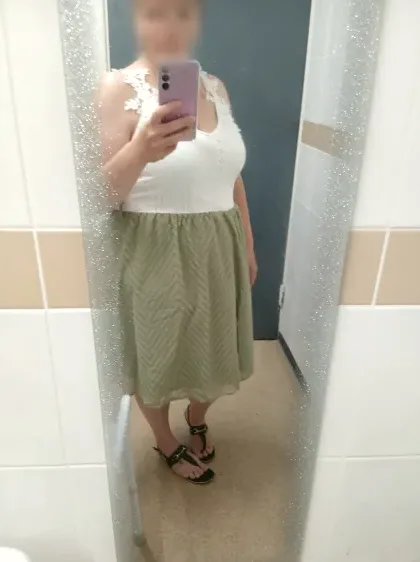 Rebecca, 38