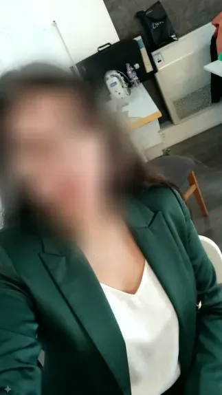 Stefanie, 27